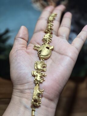 Vintage Gold Matte Animal Noah  Charm Bracelet